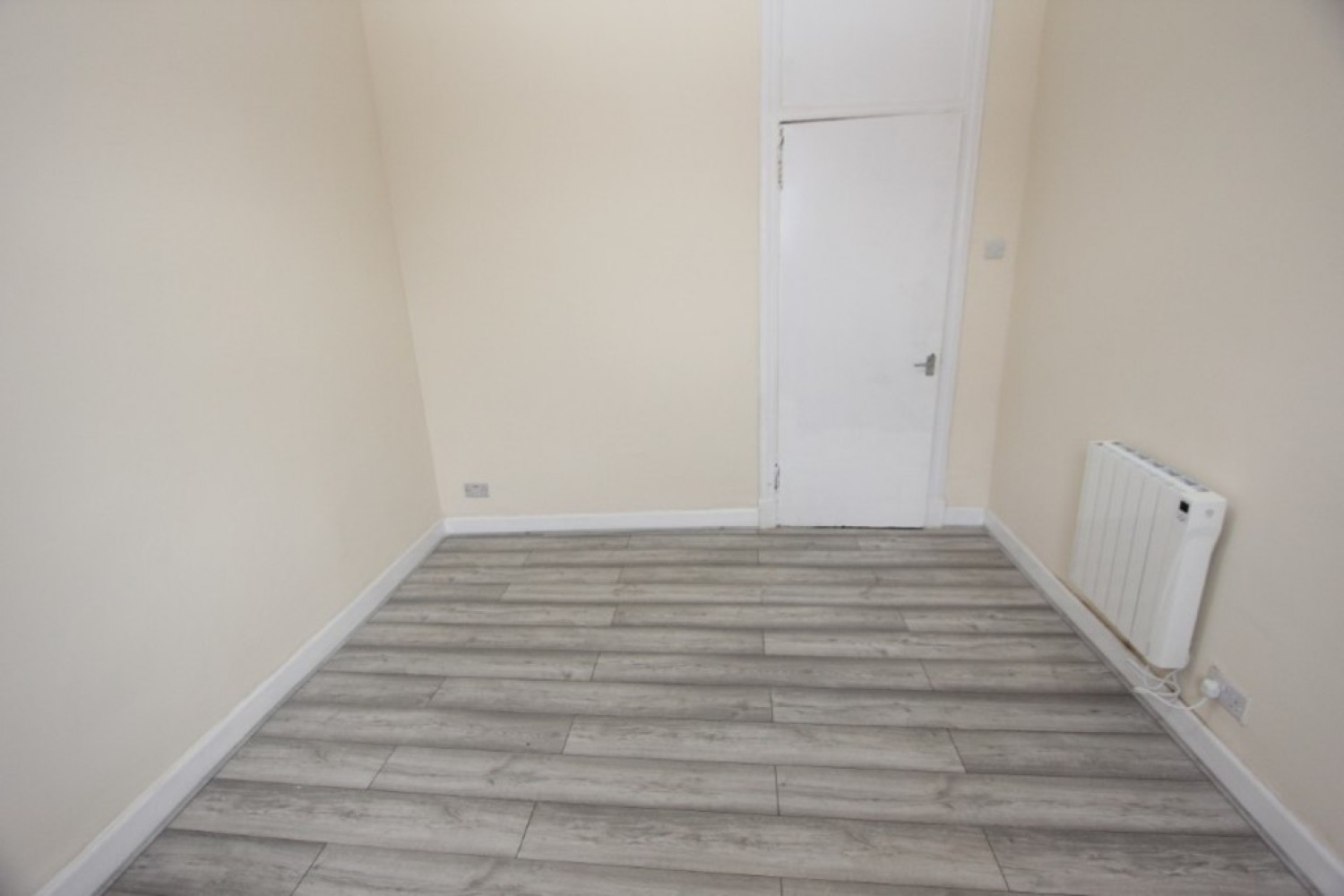 1 bedroom Flat in GOVANHILL - Craigie St - Unfurnished