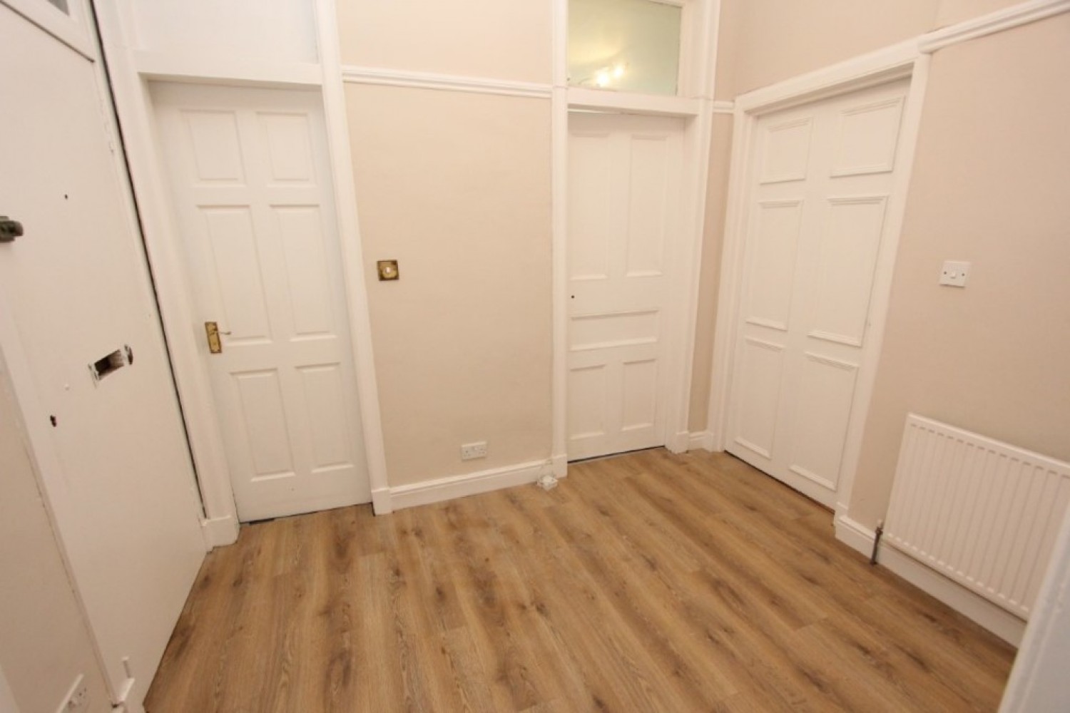 SHAWLANDS, BELLWOOD STREET, G41 3ES - UNFURNISHED