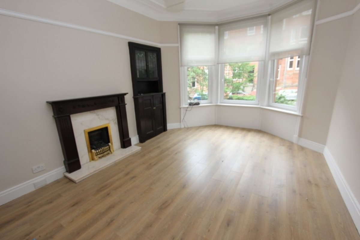 SHAWLANDS, BELLWOOD STREET, G41 3ES - UNFURNISHED