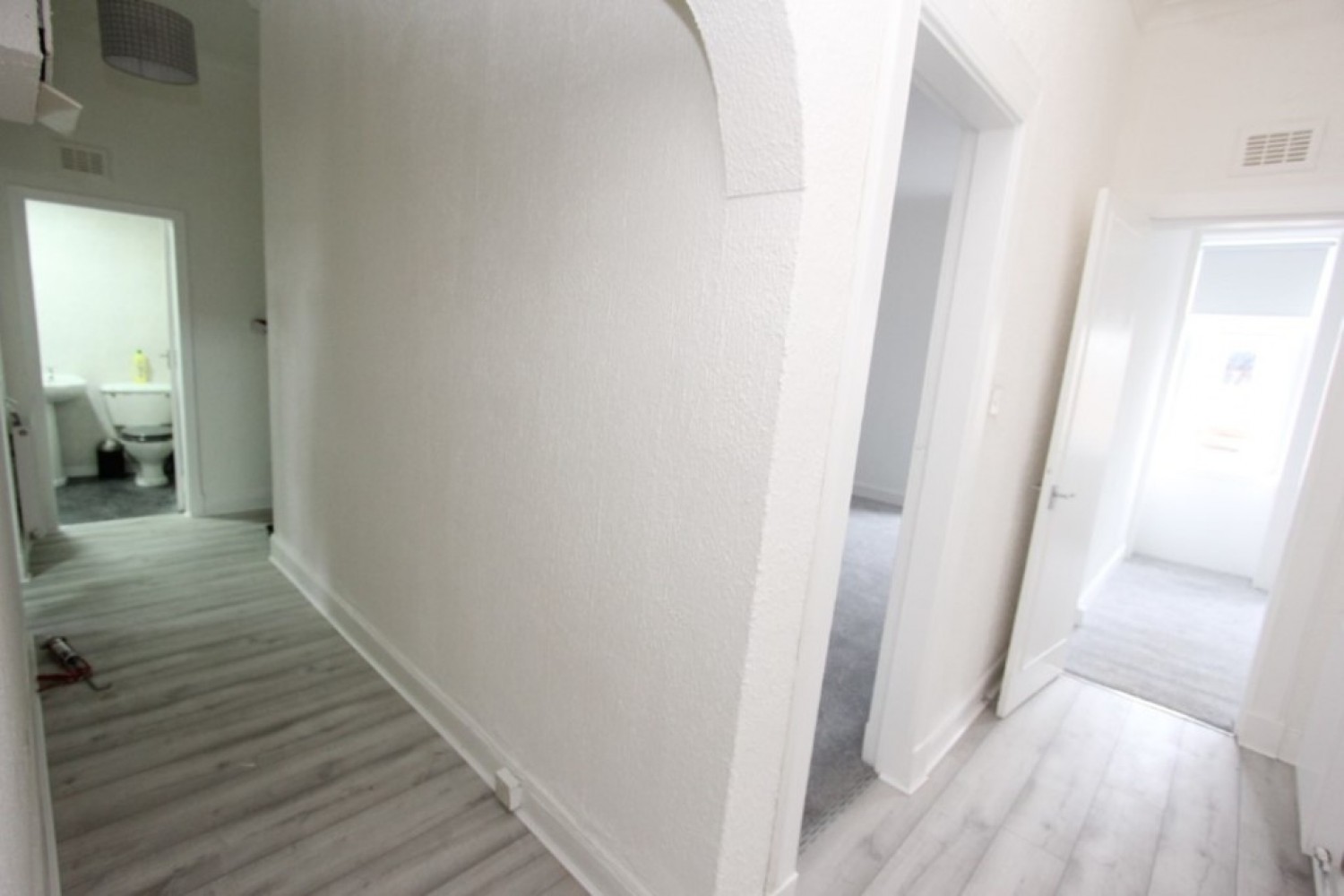 3 bedroom Flat for Letting GOVANHILL, CALDER STREET, G42 7RE - UNFURNISHED