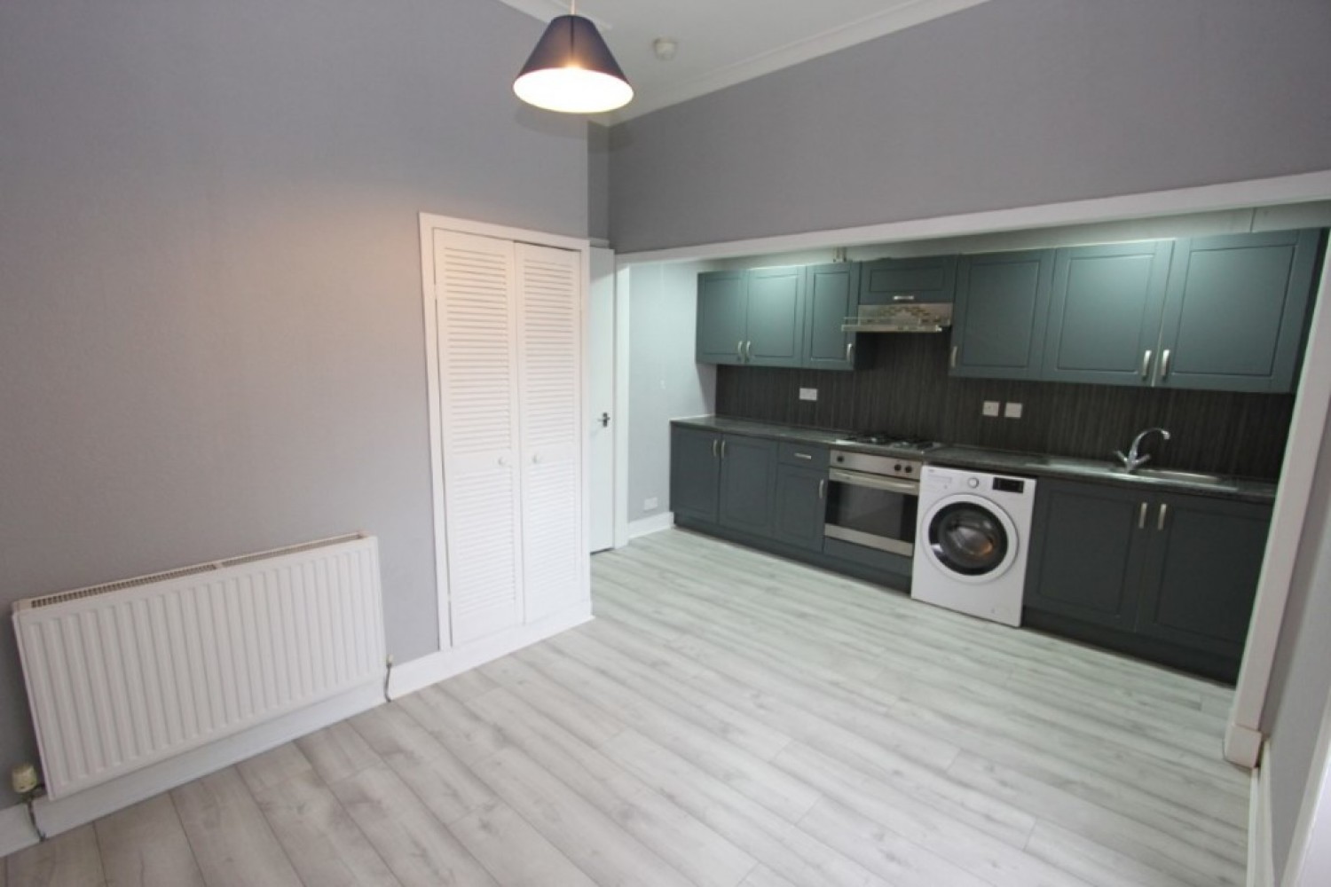 3 bedroom Flat for Letting GOVANHILL, CALDER STREET, G42 7RE - UNFURNISHED