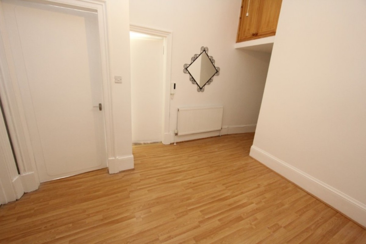 SHAWLANDS, KILMARNOCK ROAD, G41 3JF - UNFURNISHED