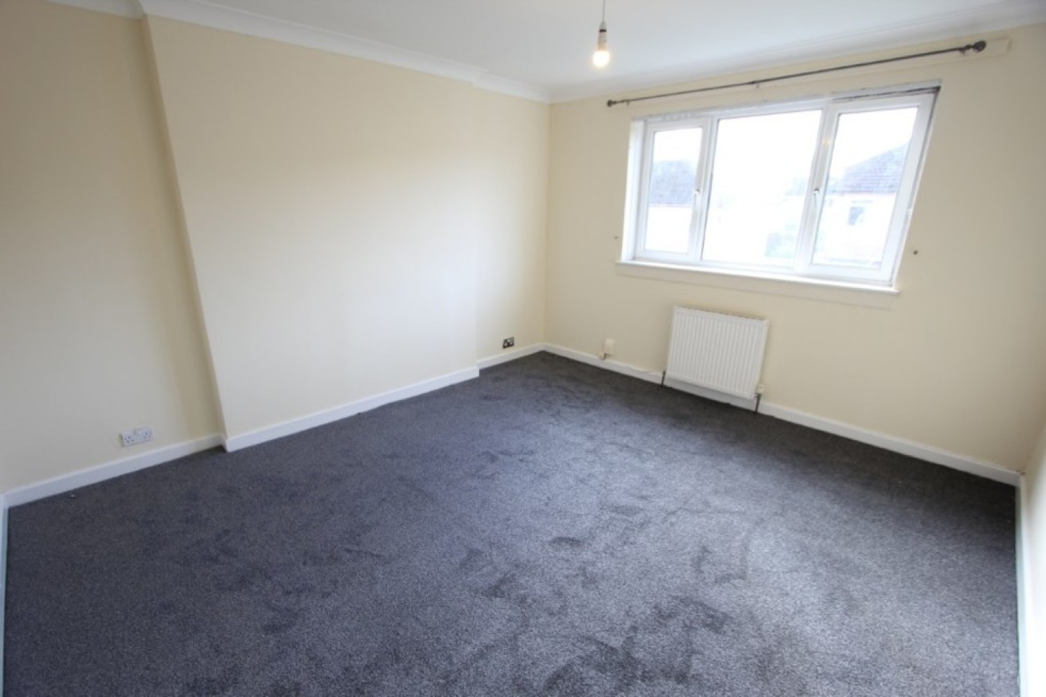 GIFFNOCK, GRAFFHAM AVENUE, G46 6EH