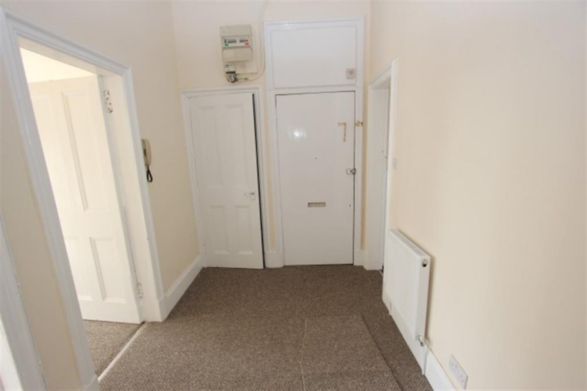 STRATHBUNGO, POLLOKSHAWS ROAD, G41 2PJ - UNFURNISHED