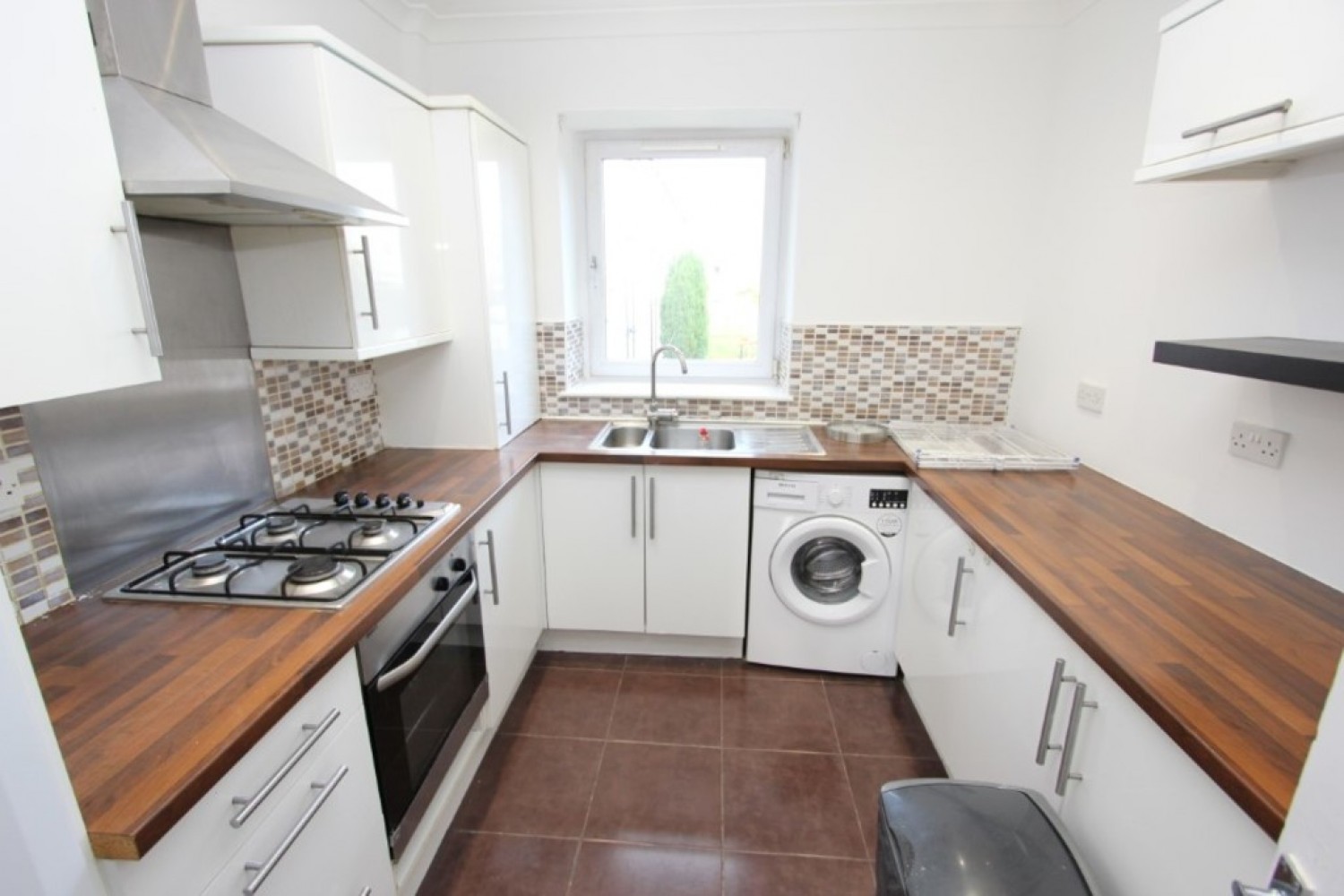 3 bedroom Flat for Letting AULDHOUSE, LOCHLEA ROAD, G43 2YF - UNFURNISHED