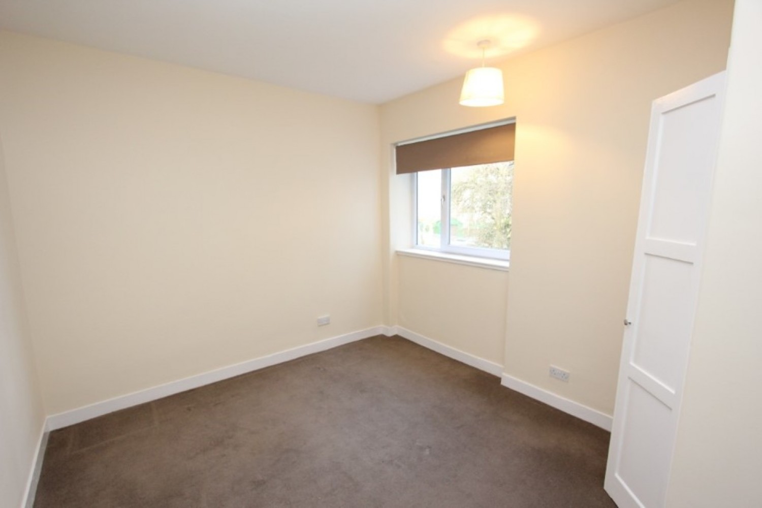 3 bedroom Flat for Letting AULDHOUSE, LOCHLEA ROAD, G43 2YF - UNFURNISHED