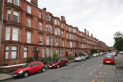 SHAWLANDS, WAVERLEY STREET, G41 2DY - FURNISHED