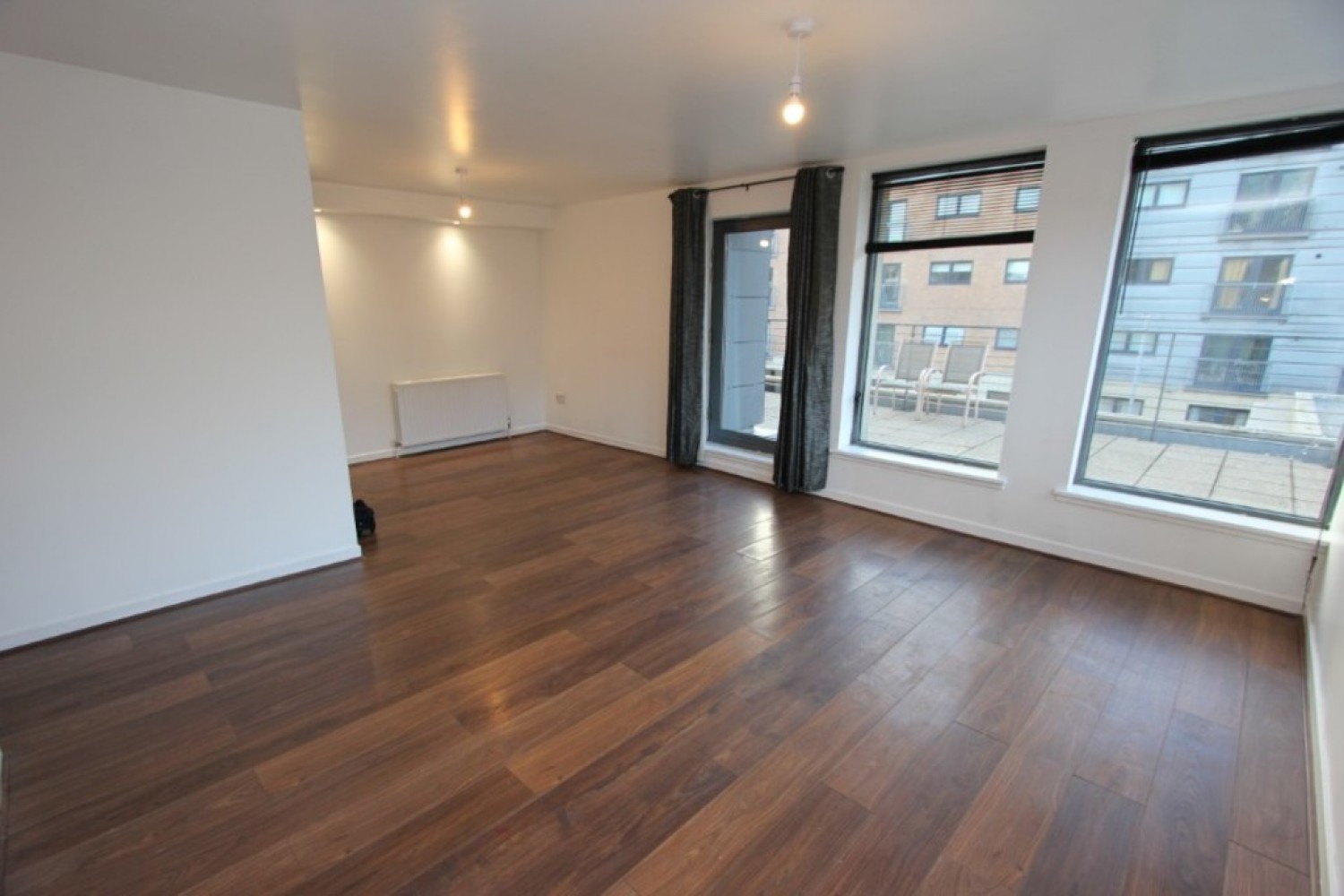 POLLOKSHIELDS - Muirhouse Street -