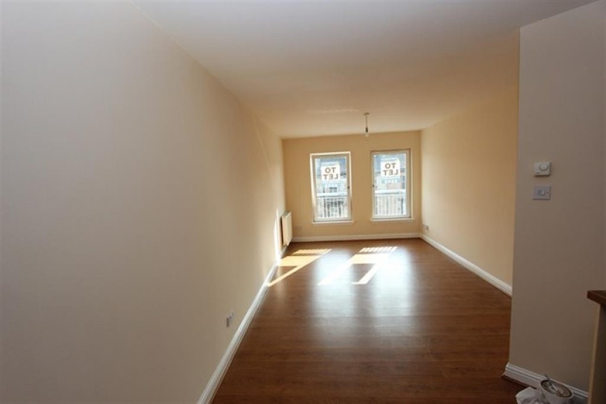 POLLOKSHIELDS, ST ANDREWS ROAD, G41 1PG