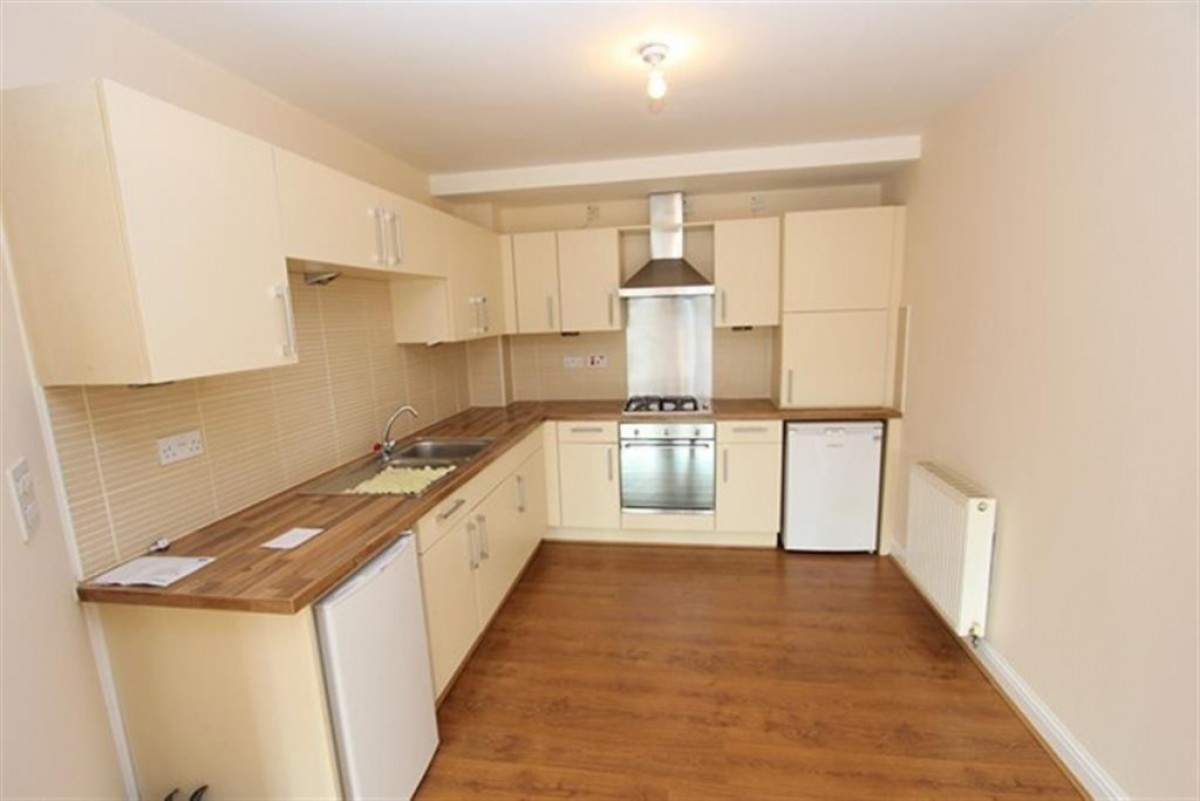 POLLOKSHIELDS, ST ANDREWS ROAD, G41 1PG