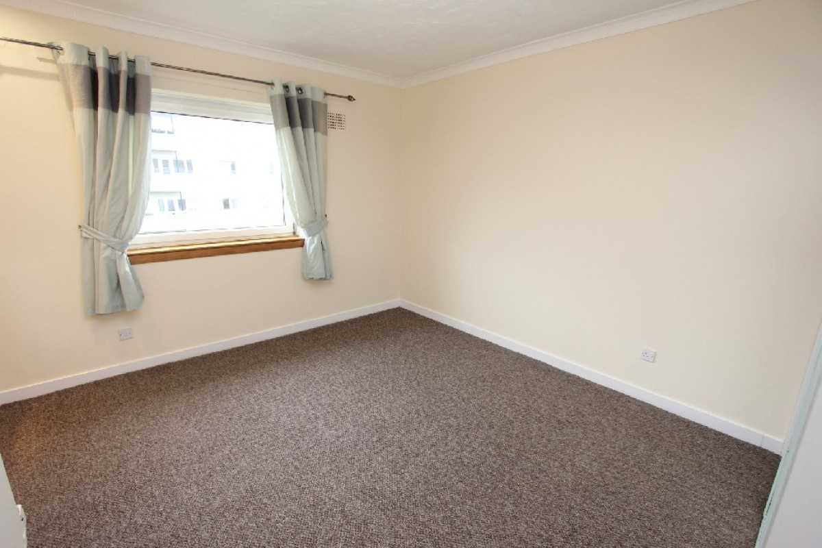 MERRYLEE, CHERRYBANK ROAD, G43 2NL - UNFURNISHED