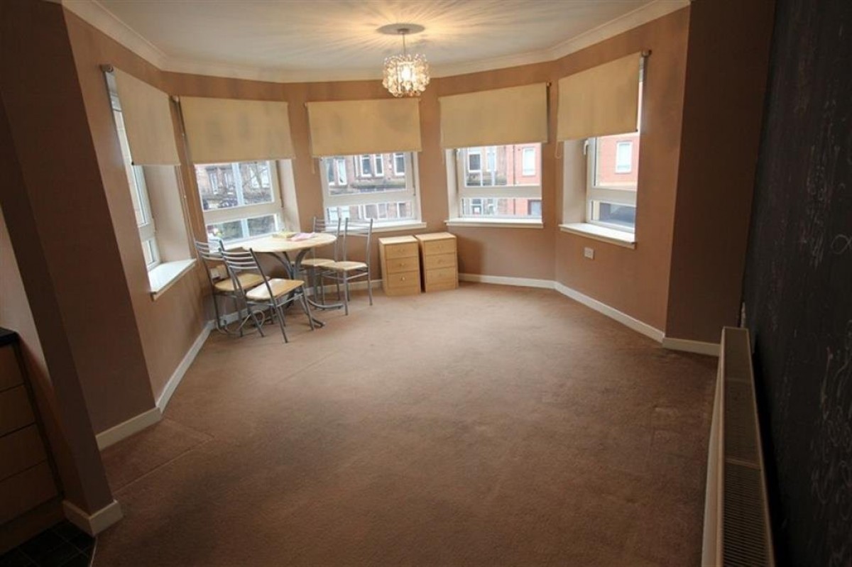 DENNISTOUN, HILLFOOT STREET, G31 2NQ - UNFURNISHED