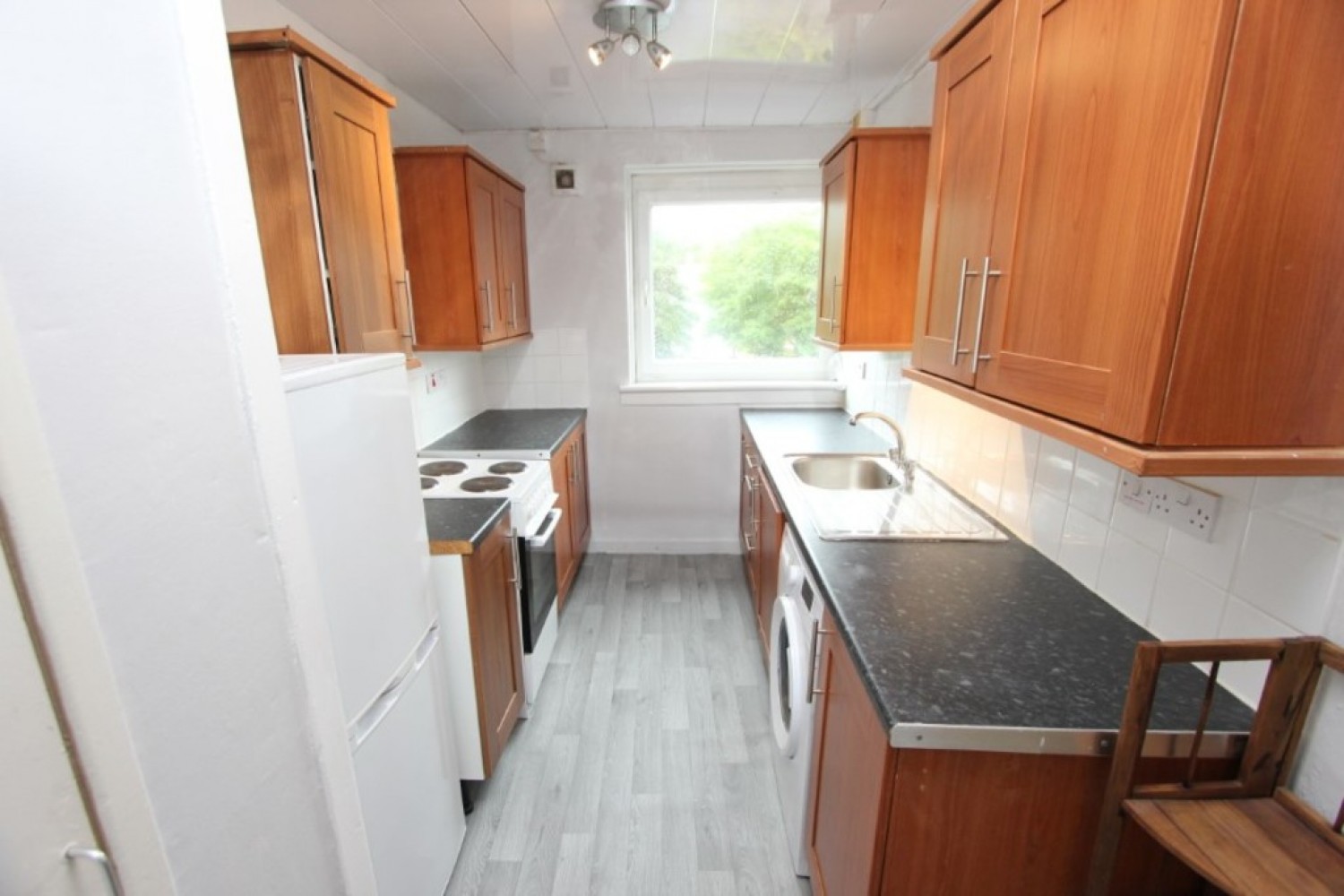 SHAWLANDS, ELLANGOWAN ROAD, G41 3SY - UNFURNISHED