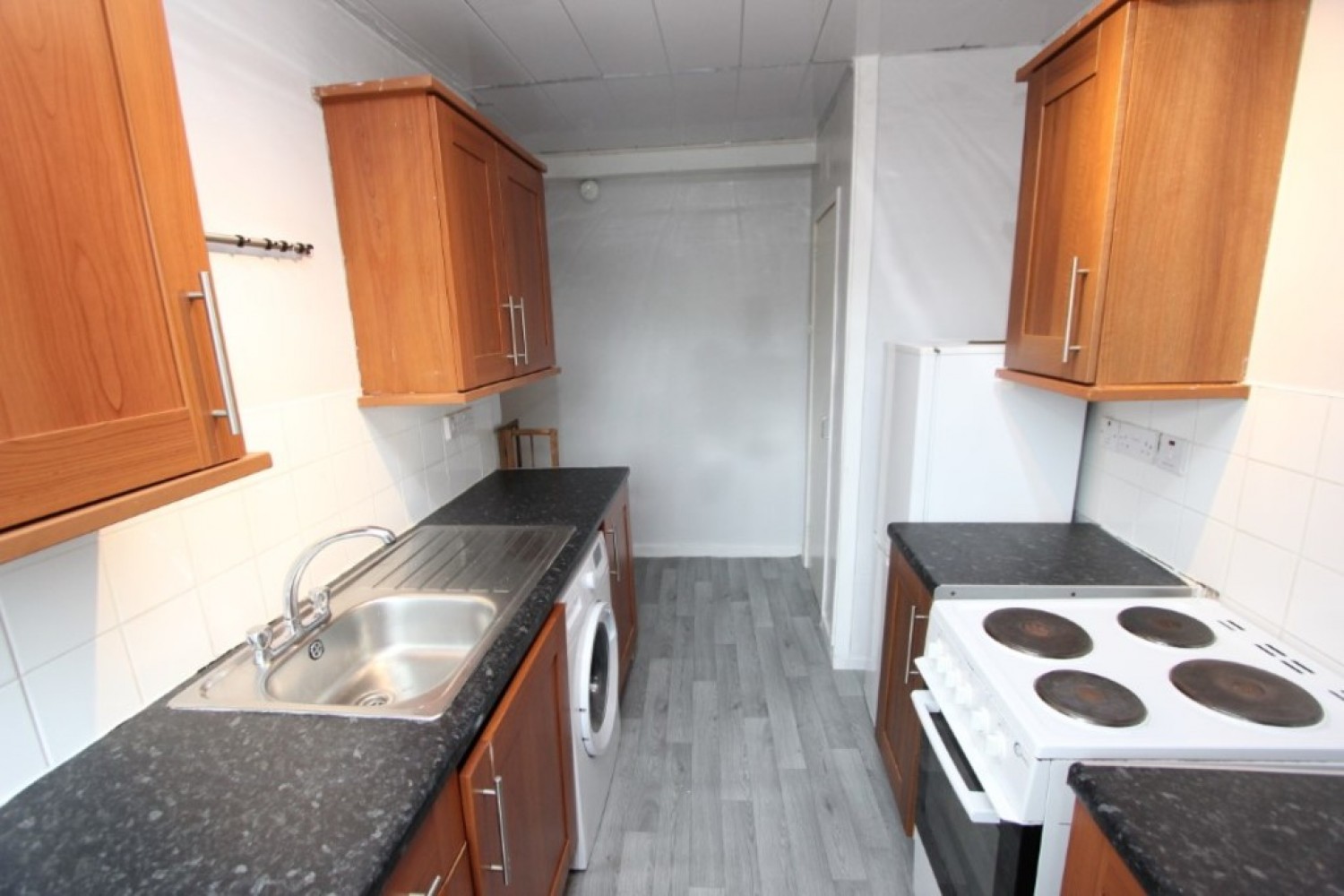 SHAWLANDS, ELLANGOWAN ROAD, G41 3SY - UNFURNISHED
