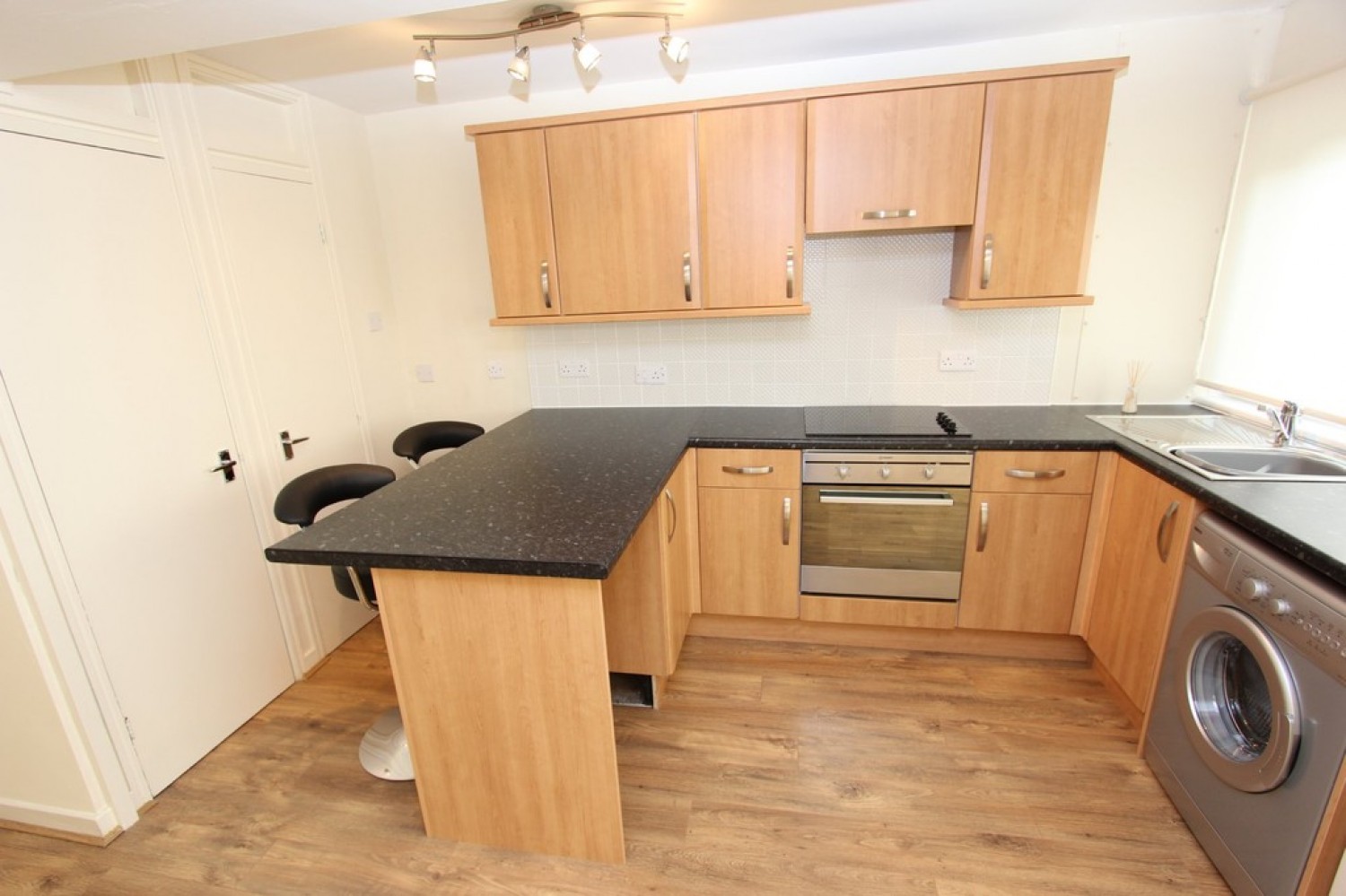 1 bedroom Flat for Letting SHAWLANDS, HUNTLY COURT, G41 3BH