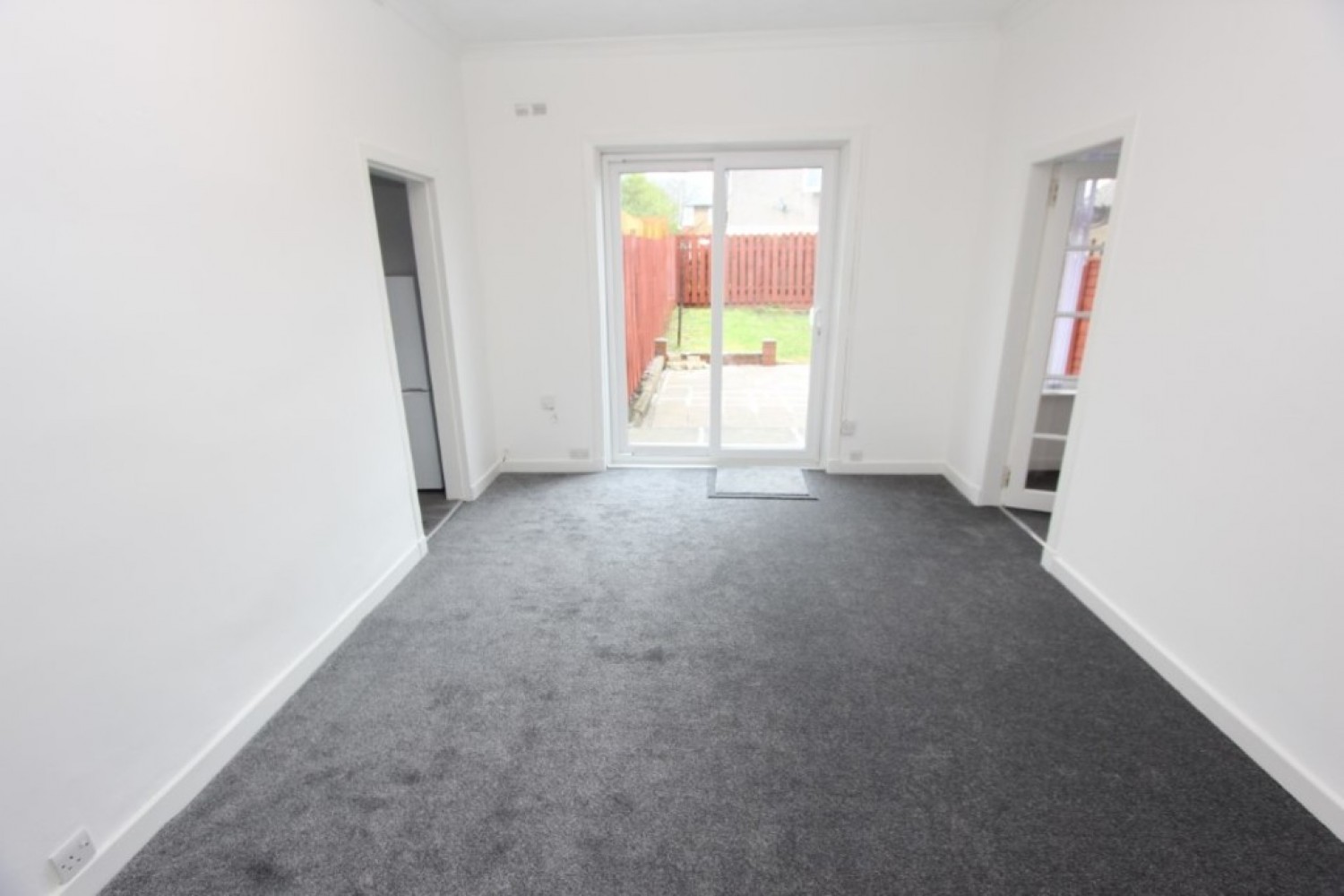 HILLINGTON, TALLA ROAD- UNFURNISHED