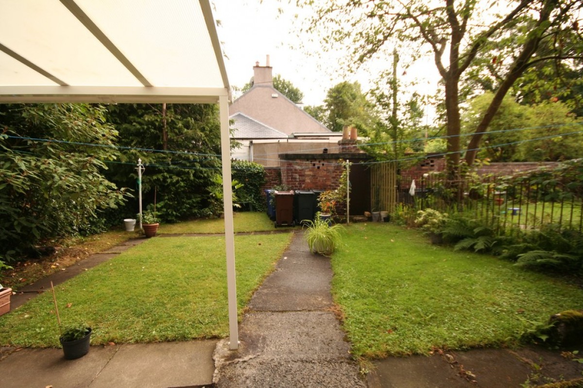 Main Street, Thornliebank, Glasgow