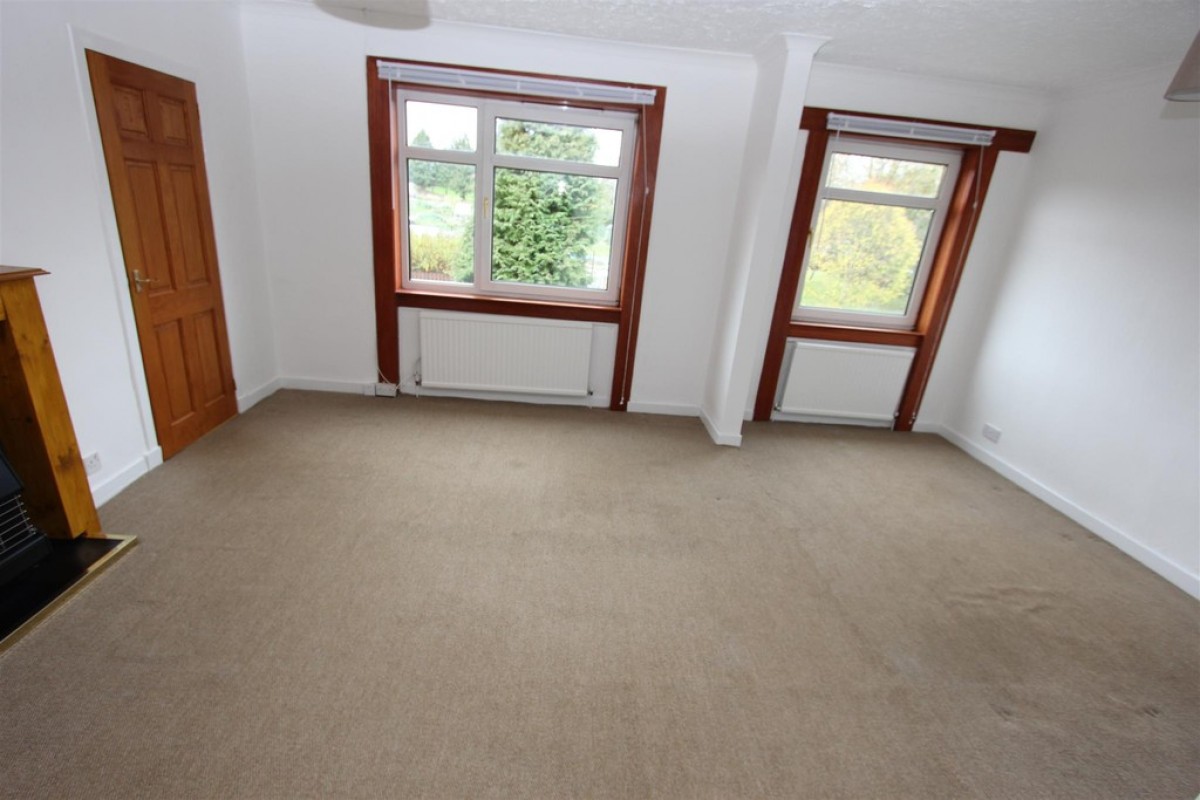 CROFTFOOT, CROFTBURN DRIVE, G44 5HU - UNFURNISHED