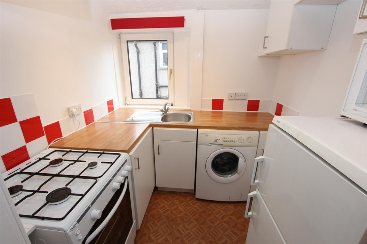 CROFTFOOT, CROFTBURN DRIVE, G44 5HU - UNFURNISHED