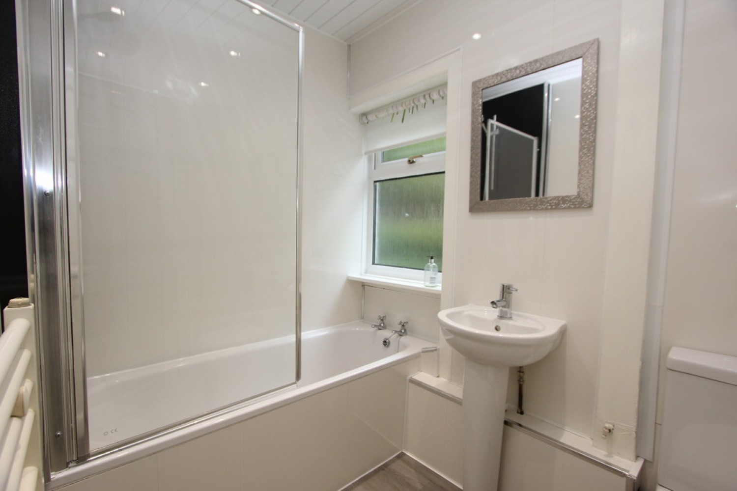 HILLINGTON, GLADSMUIR ROAD, G52 2LA - UNFURNISHED