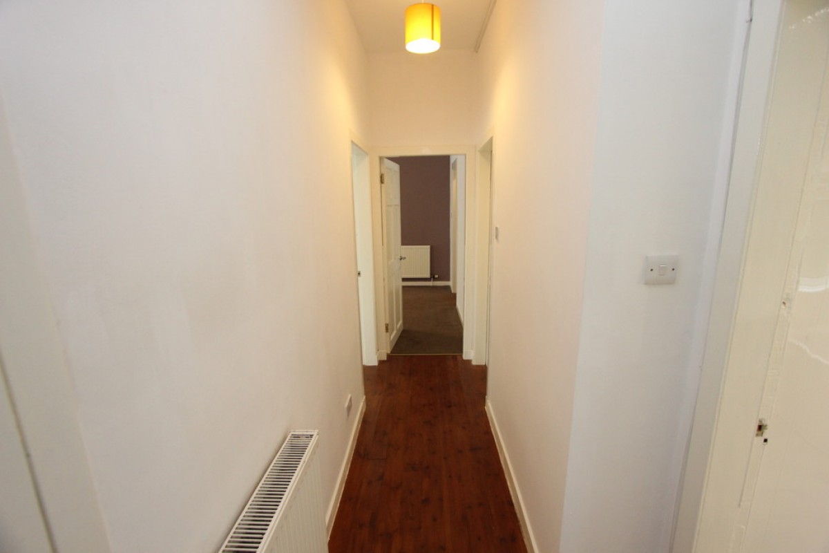 HILLINGTON, GLADSMUIR ROAD, G52 2LA - UNFURNISHED