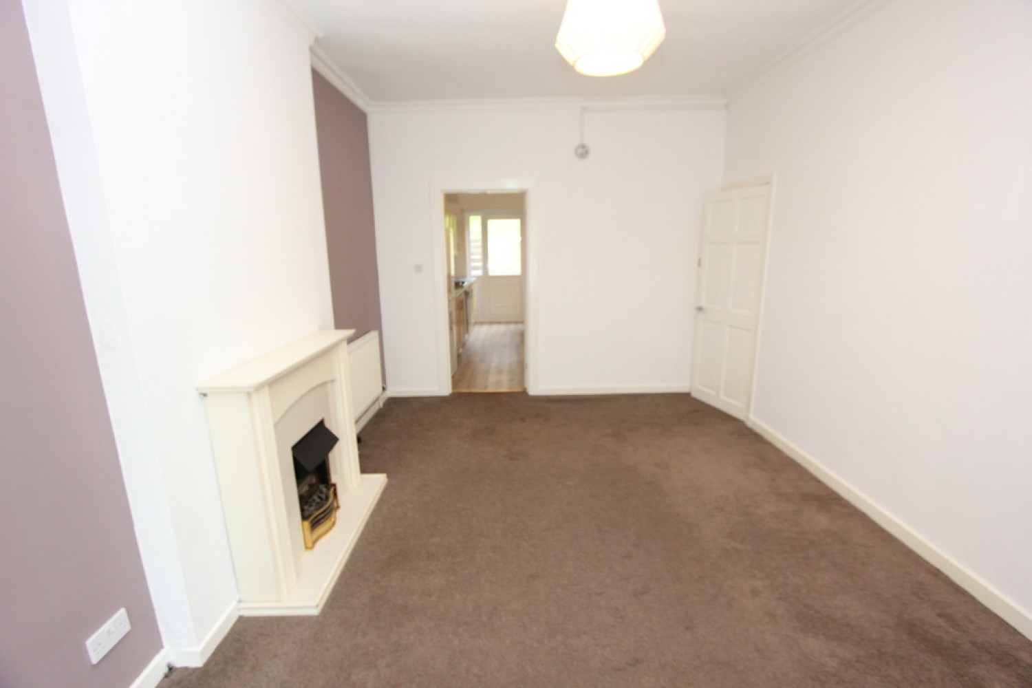 HILLINGTON, GLADSMUIR ROAD, G52 2LA - UNFURNISHED
