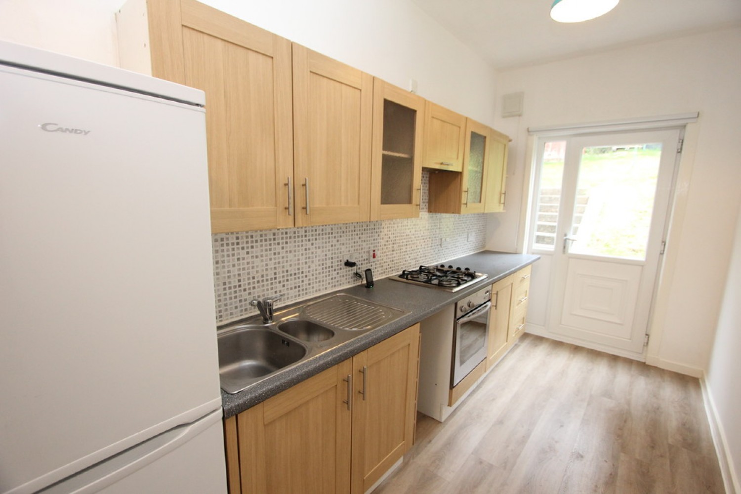 HILLINGTON, GLADSMUIR ROAD, G52 2LA - UNFURNISHED