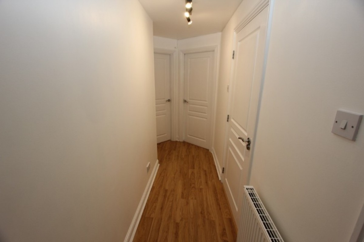 POLLOKSHIELDS, ST ANDREWS ROAD, G41 1PG