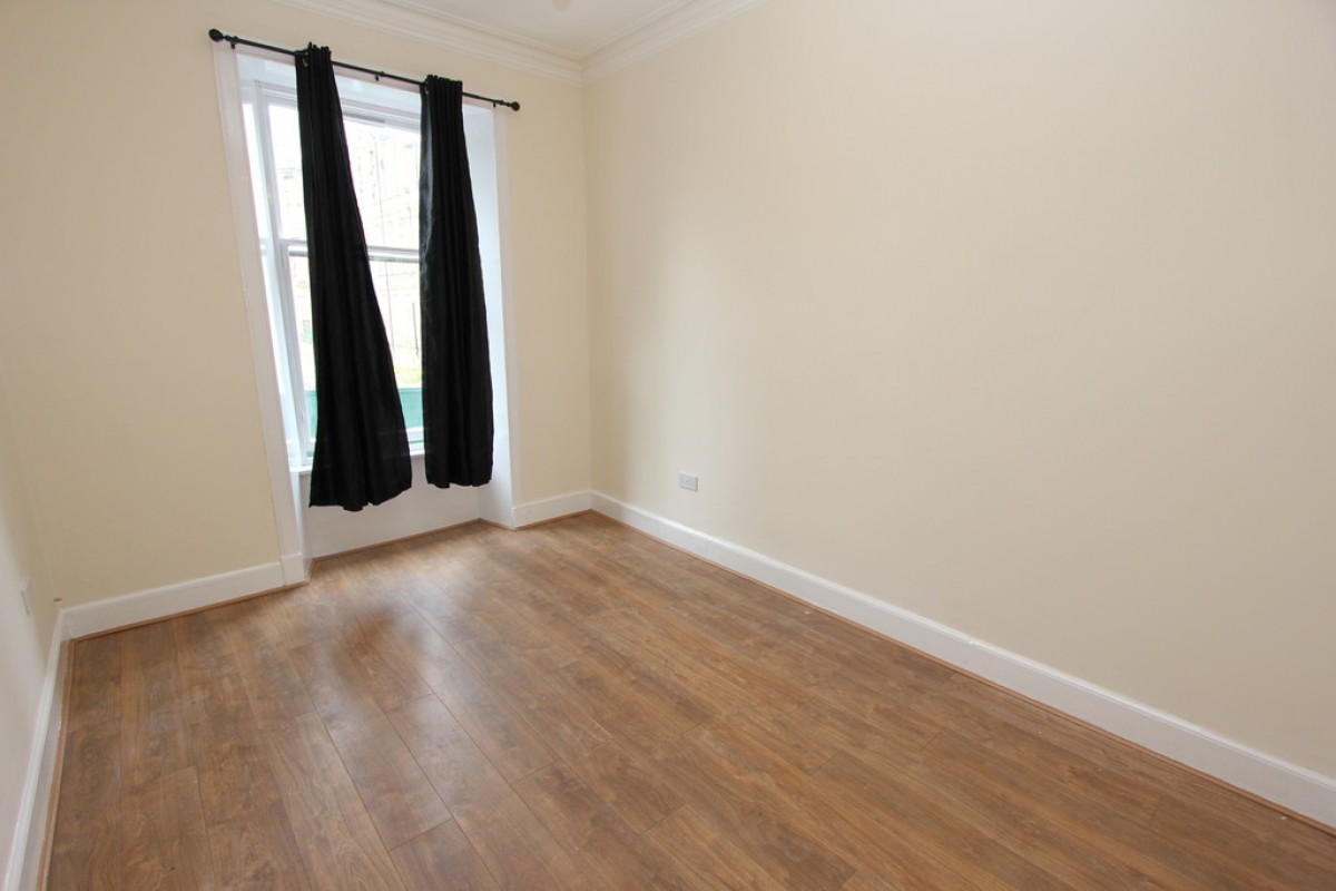BATTLEFIELD, BATTLEFIELD ROAD, G42 9QH - UNFURNISHED