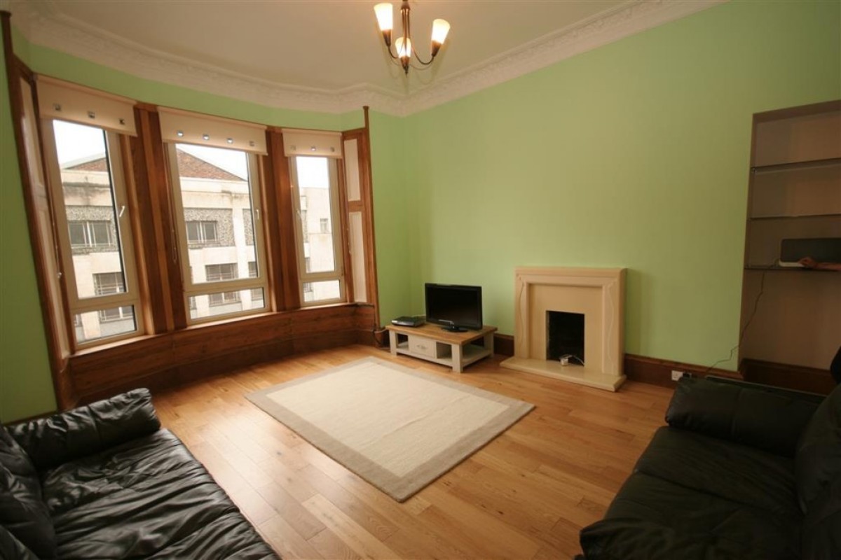 2/2, 39 Kilmarnock Road