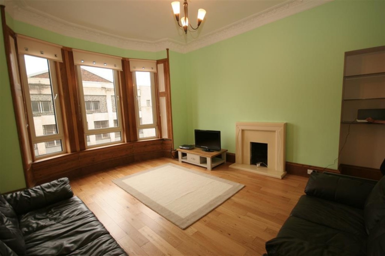 2/2, 39 Kilmarnock Road