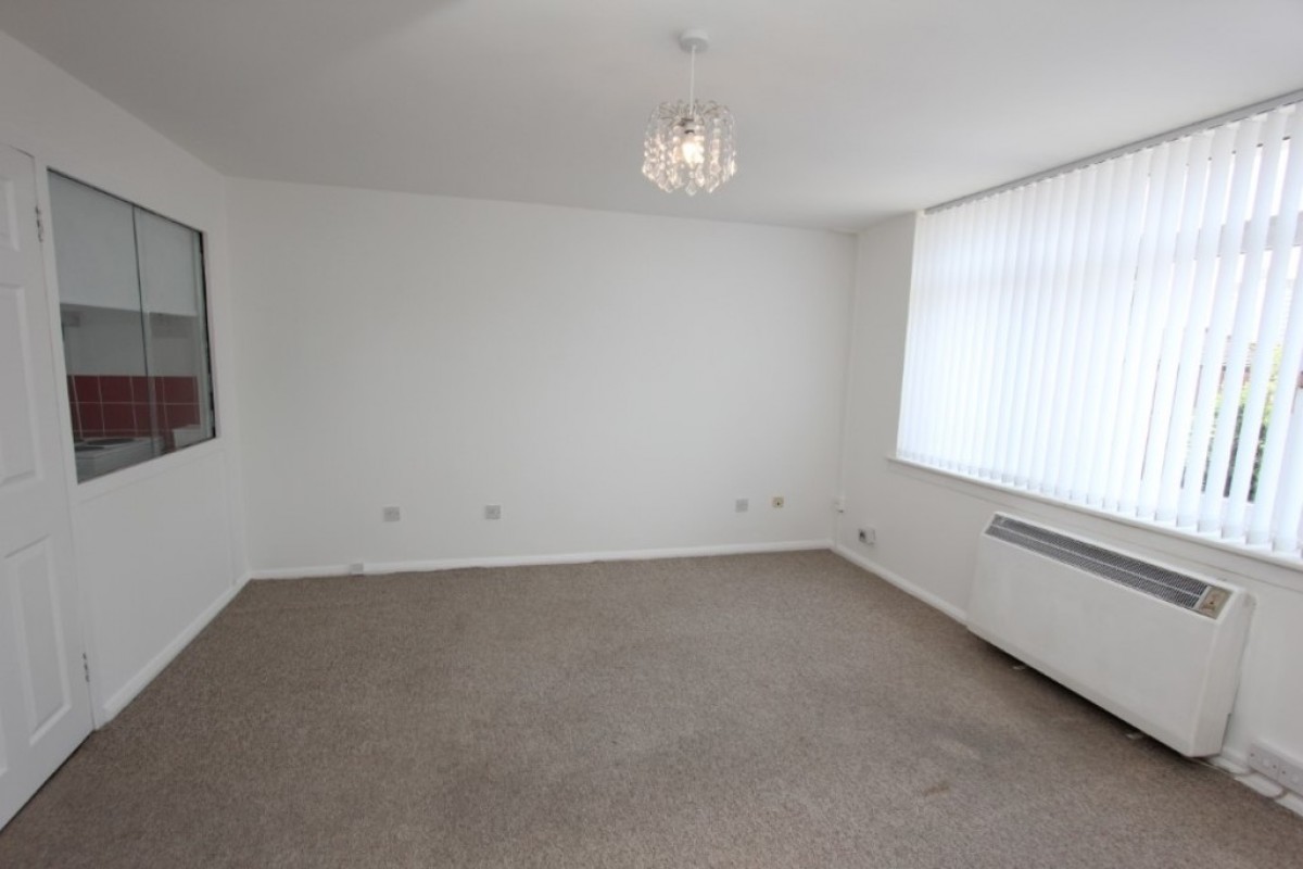 SHAWLANDS, EASTWOOD AVENUE, G41 3RT - FURNISHED