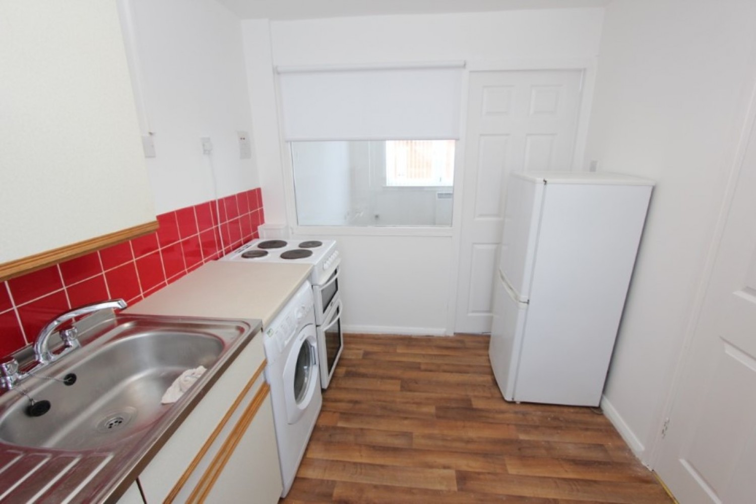 2 bedroom Flat for Letting SHAWLANDS, EASTWOOD AVENUE, G41 3RT - FURNISHED