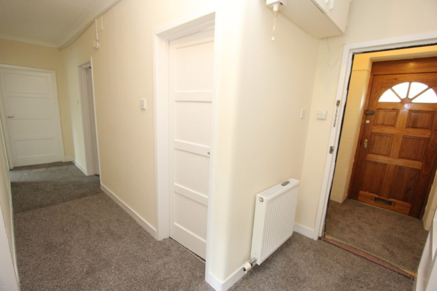 AULDHOUSE-DOONFOOT RD- G43 2XH