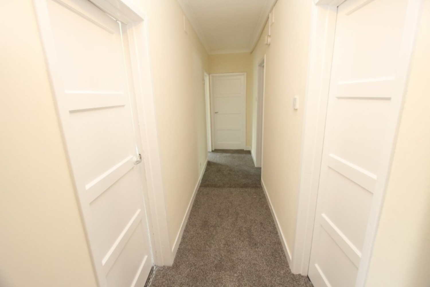 AULDHOUSE-DOONFOOT RD- G43 2XH