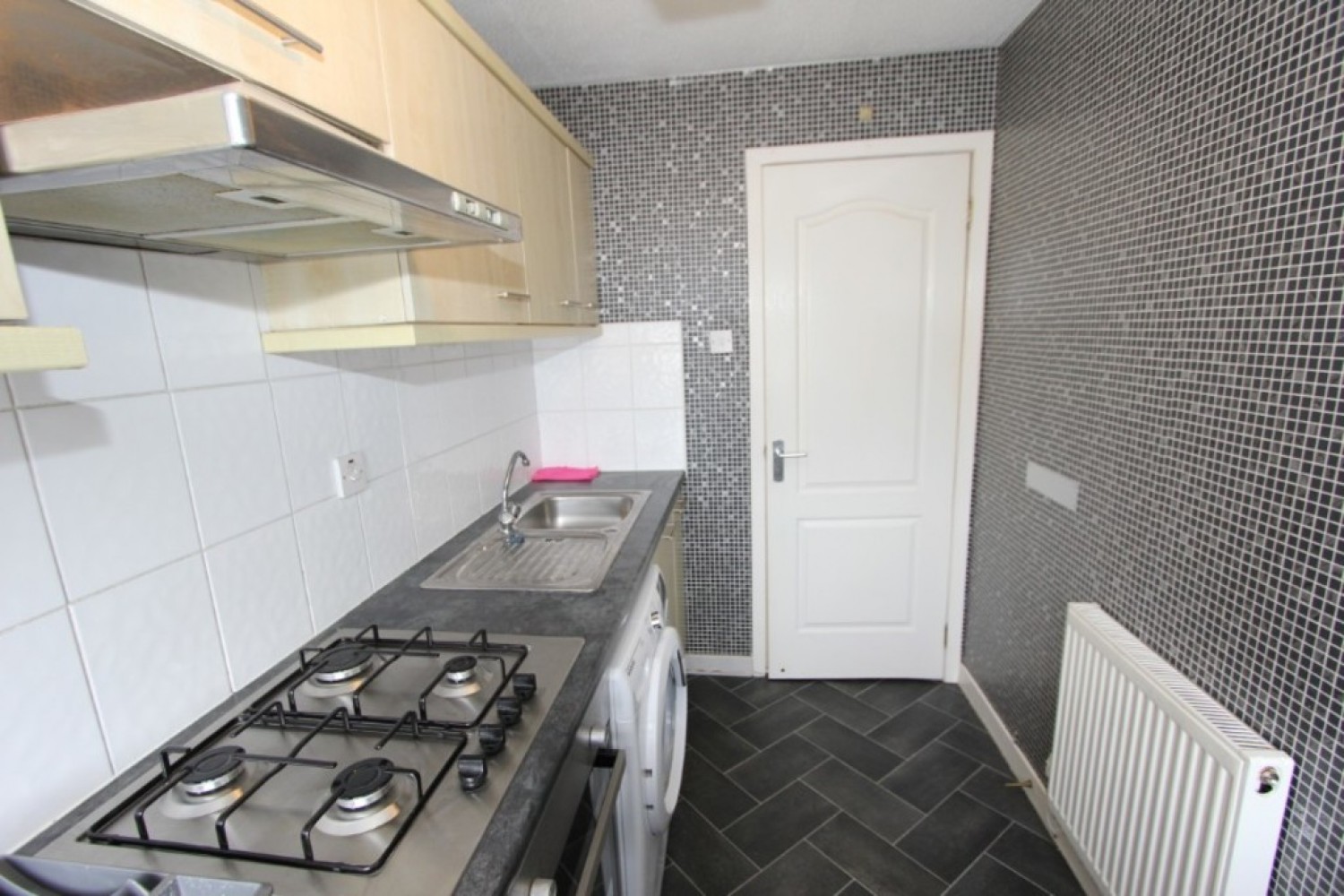 1 bedroom Flat for Letting DEACONSBANK, LOGANSWELL PLACE, G46 8NQ - UNFURNISHED
