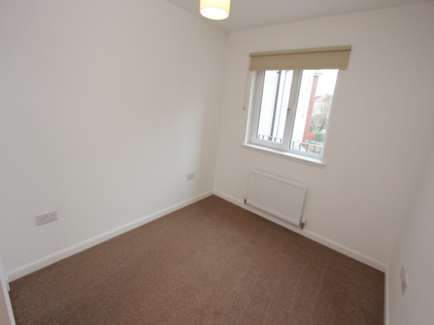 CATHCART, CRAIG TERRACE, G44 3AD - UNFURNISHED