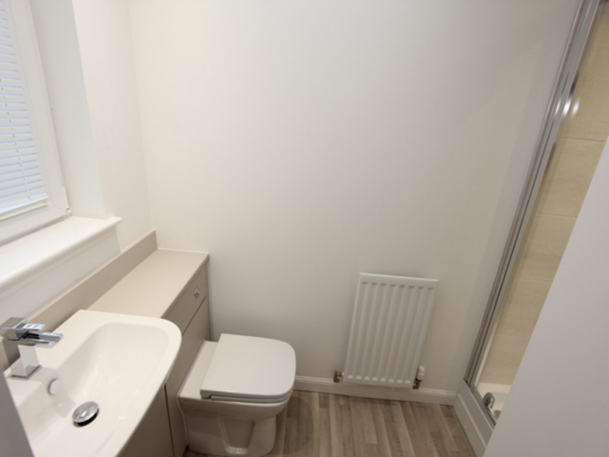 CATHCART, CRAIG TERRACE, G44 3AD - UNFURNISHED