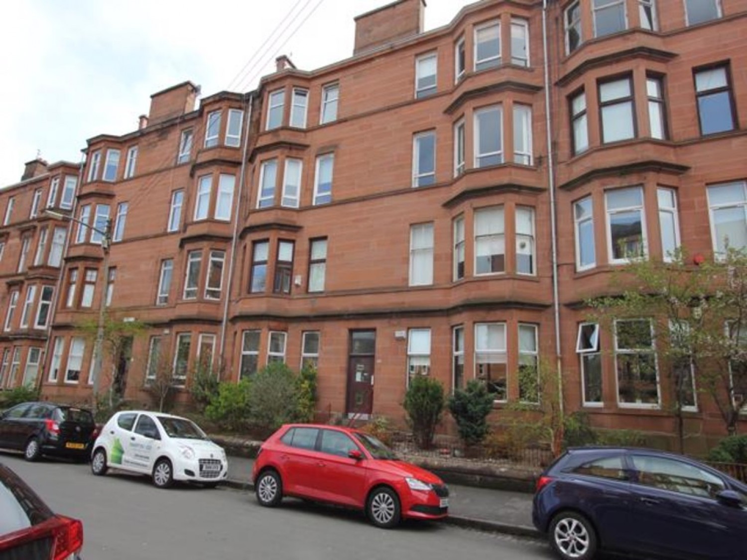 SHAWLANDS, WAVERLEY STREET, G41 2DZ - UNFURNISHED