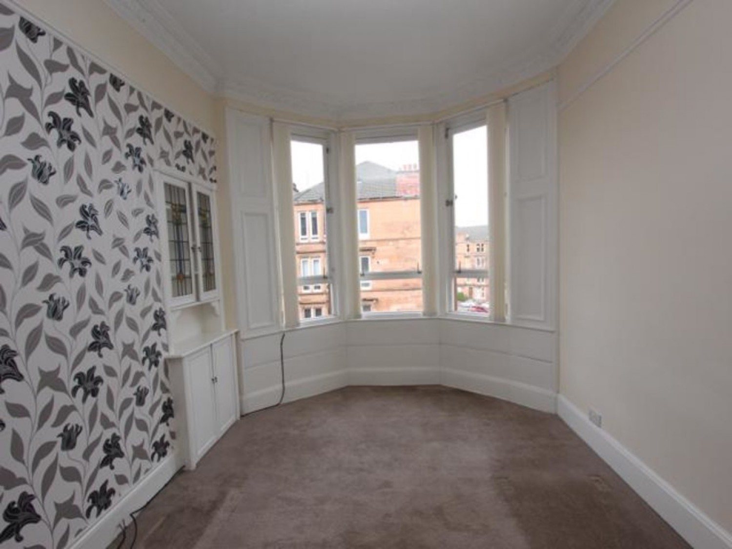 SHAWLANDS, WAVERLEY STREET, G41 2DZ - UNFURNISHED