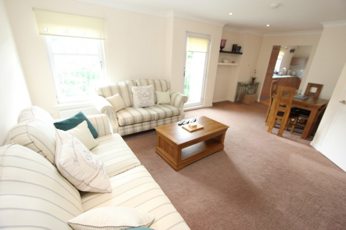 BLANTYRE, STATION ROAD, G72 9BX - FURNISHED