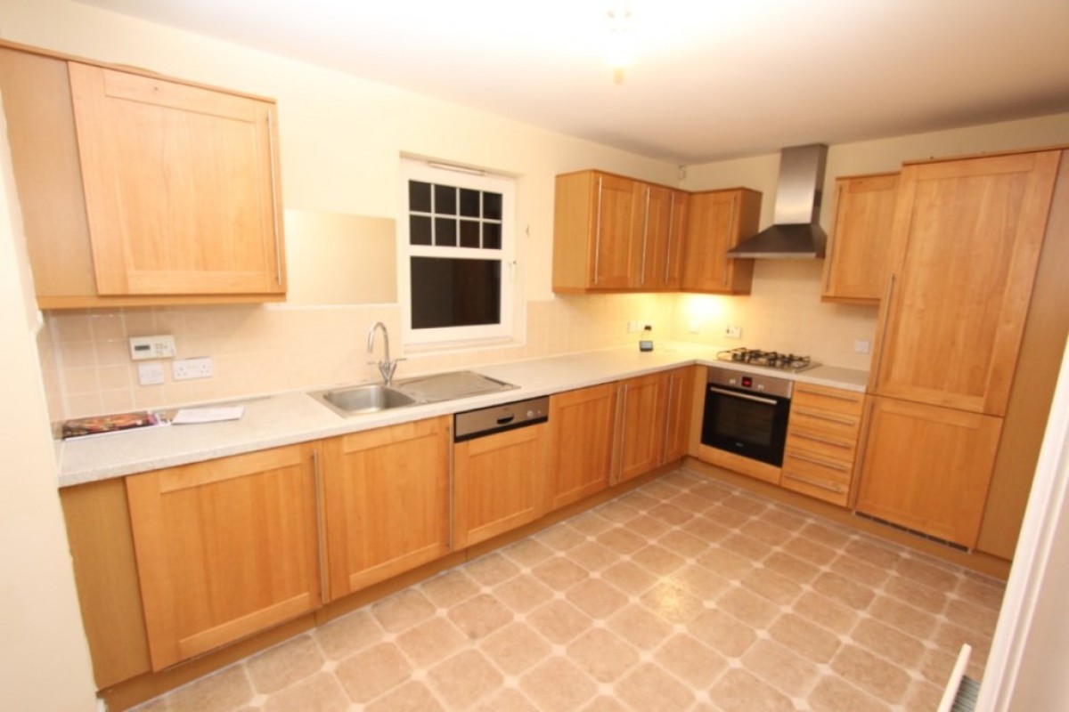 SHAWLANDS, PLEASANCE WAY, G43 1SA - UNFURNISHED