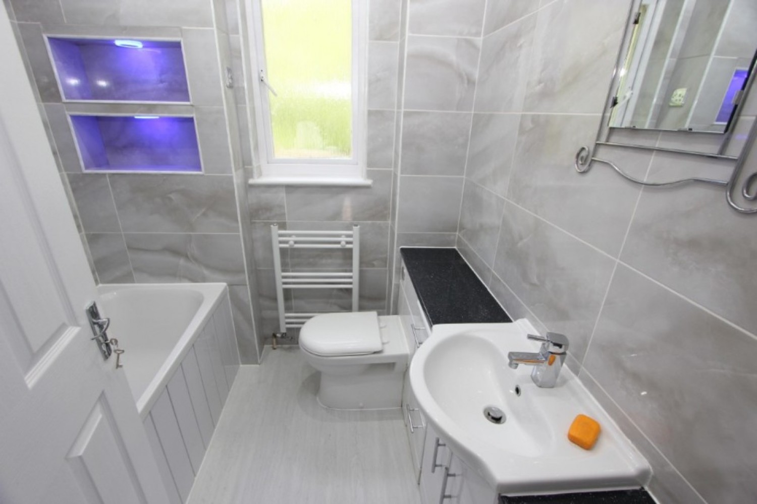 3 bedroom House for Letting THORNLIEBANK, BRENT ROAD, G46 8JG - UNFURNISHED