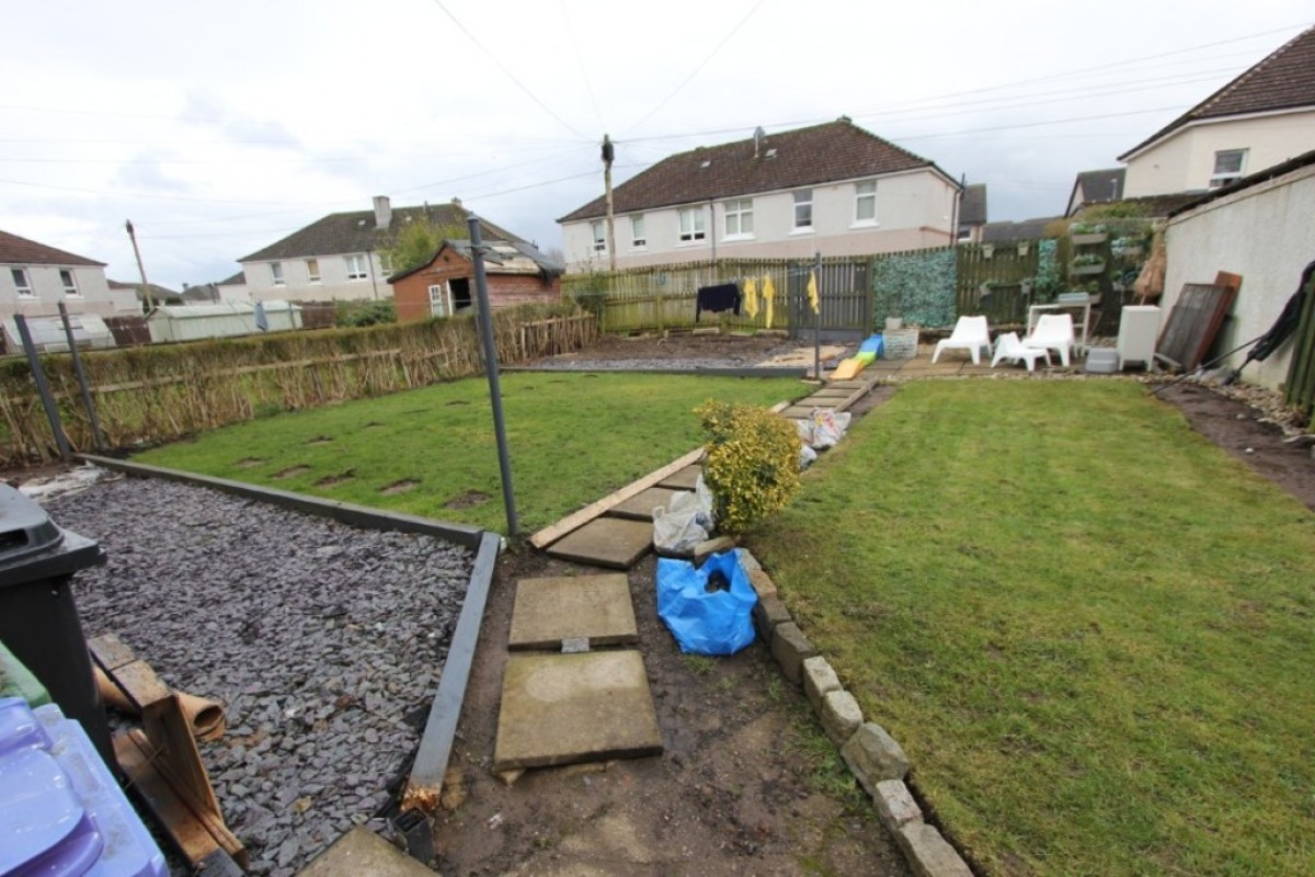 Pollok - Haughburn Road - Furnished