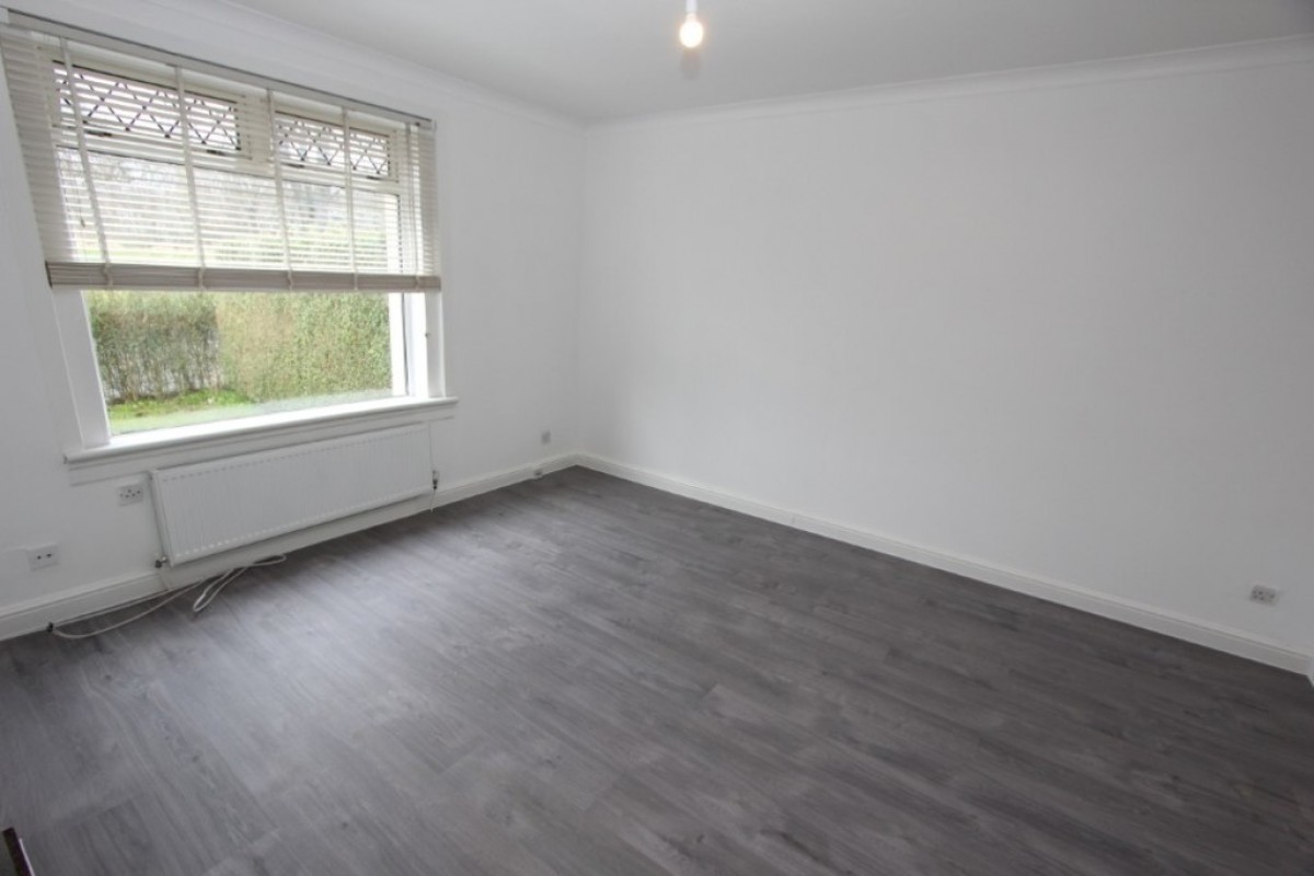 Pollok - Haughburn Road - Furnished