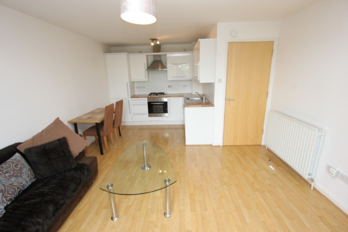 1/2, 1 Barrland Court