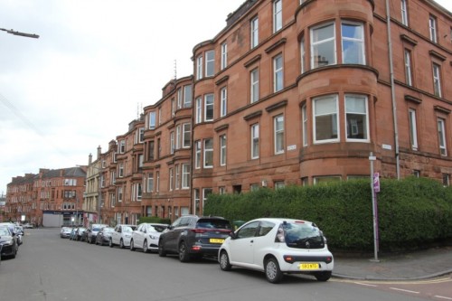 1/3, 29 Bolton Drive
