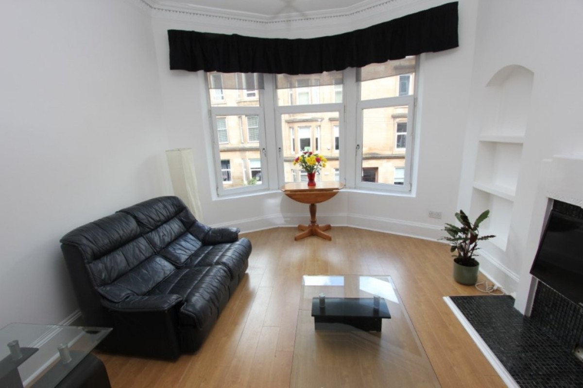 1/3, 29 Bolton Drive