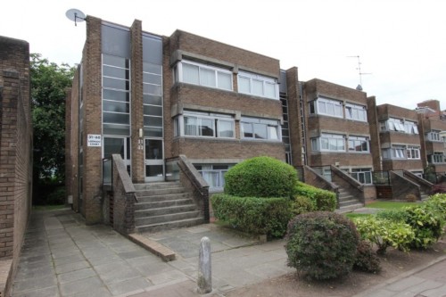 32 Lothian Court