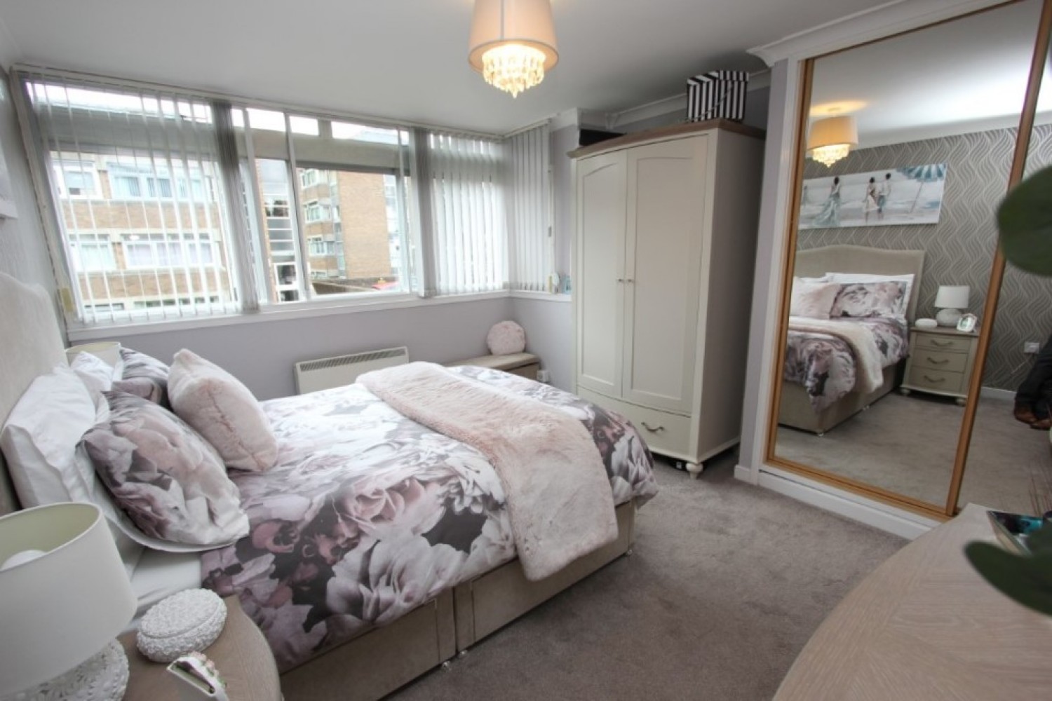 1 bedroom Flat for Sale 32 Lothian Court